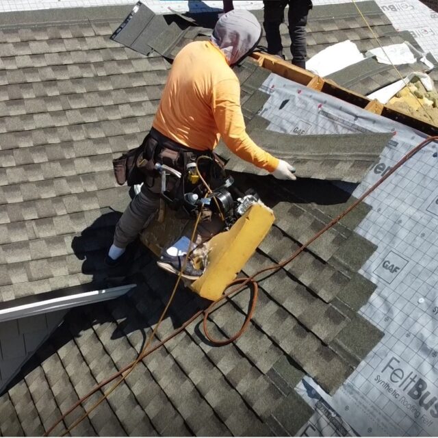 https://brightskyroofingllc.com/wp-content/uploads/2024/04/roofing-01-640x640.jpg